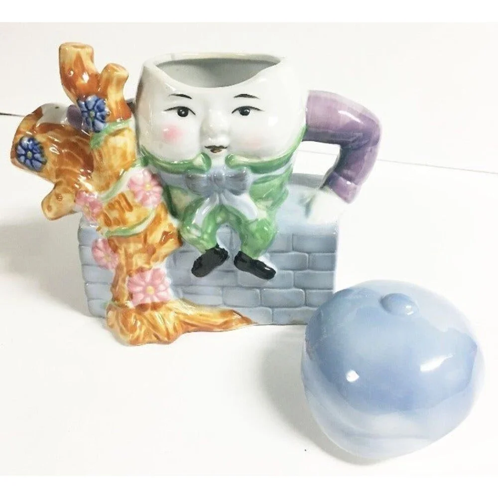70's Ceramic Humpty Dumpty Teapot